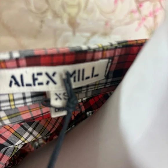 NEW Alex Mill Red and White Long Sleeve Button Down Shirt - Picture 10 of 10